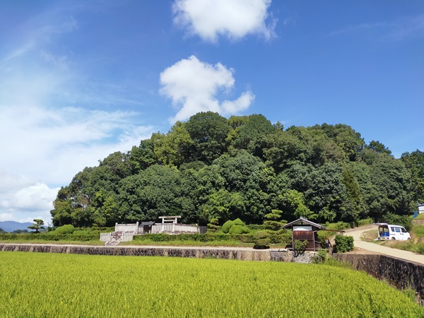 文武天皇陵(栗原塚穴古墳)