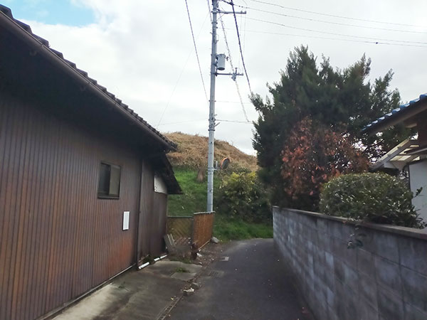 塚山古墳
