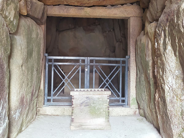 中山寺古墳/白鳥塚古墳