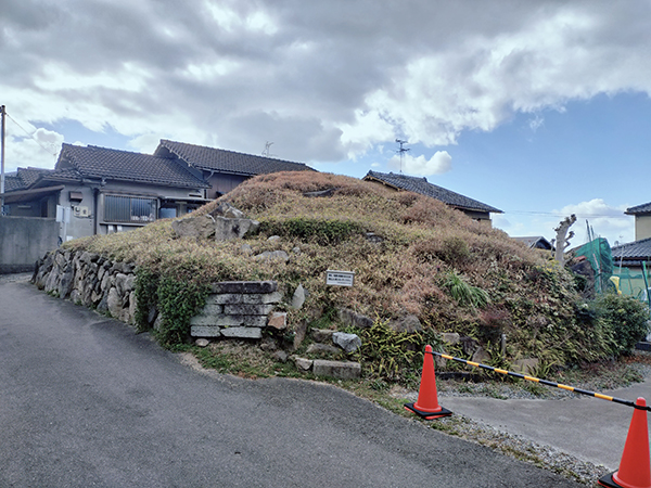 俊徳丸鏡塚古墳(大窪・山畑27号墳)